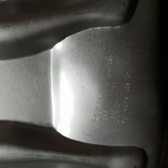 Disney pocahontas cake pan